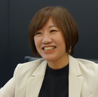 鈴木 あき子 さん