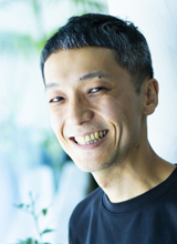 栗原 岳史 氏